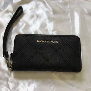 Michael Kors wristlet